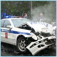 В Назрани взорвали машину сотрудника милиции