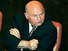 Юрий Лужков намерен оспорить в суде решение президента об отставке