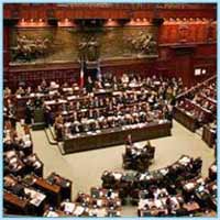 Досрочные парламентские выборы в Италии назначены на 13-14 апреля