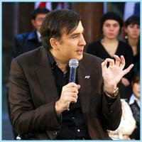 Саакашвили: Угроза войны между Россией и Грузией сохраняется