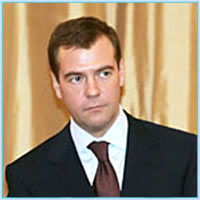 Медведев установил новую процедуру назначения губернаторов