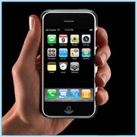Apple выпускает на рынок новый 3G iPhone