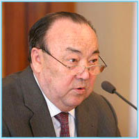 Муртаза Рахимов остается на посту президента