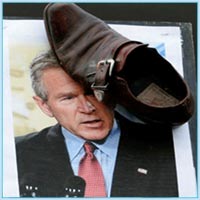 За брошенный в Буша ботинок журналист получил 3 года
